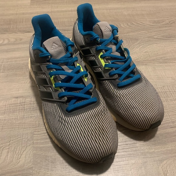 adidas continental running shoes